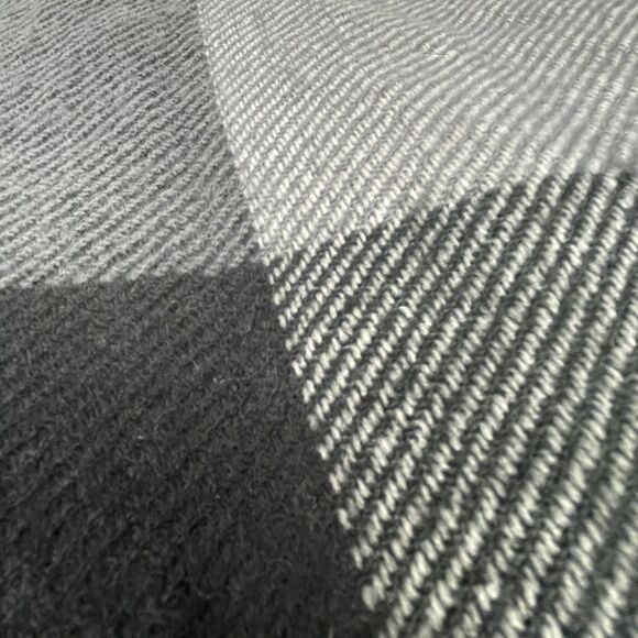 WOOLRICH black gray white buffalo check reversible blanket wrap poncho, one size - Picture 4 of 11